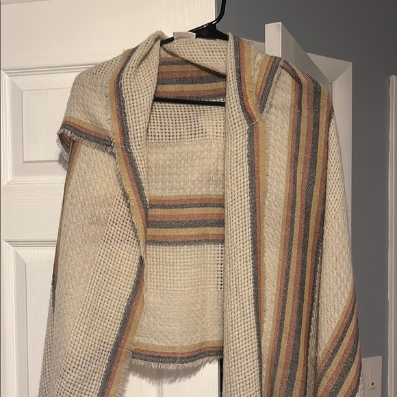 Free people hooded shawl - Picture 1 of 7